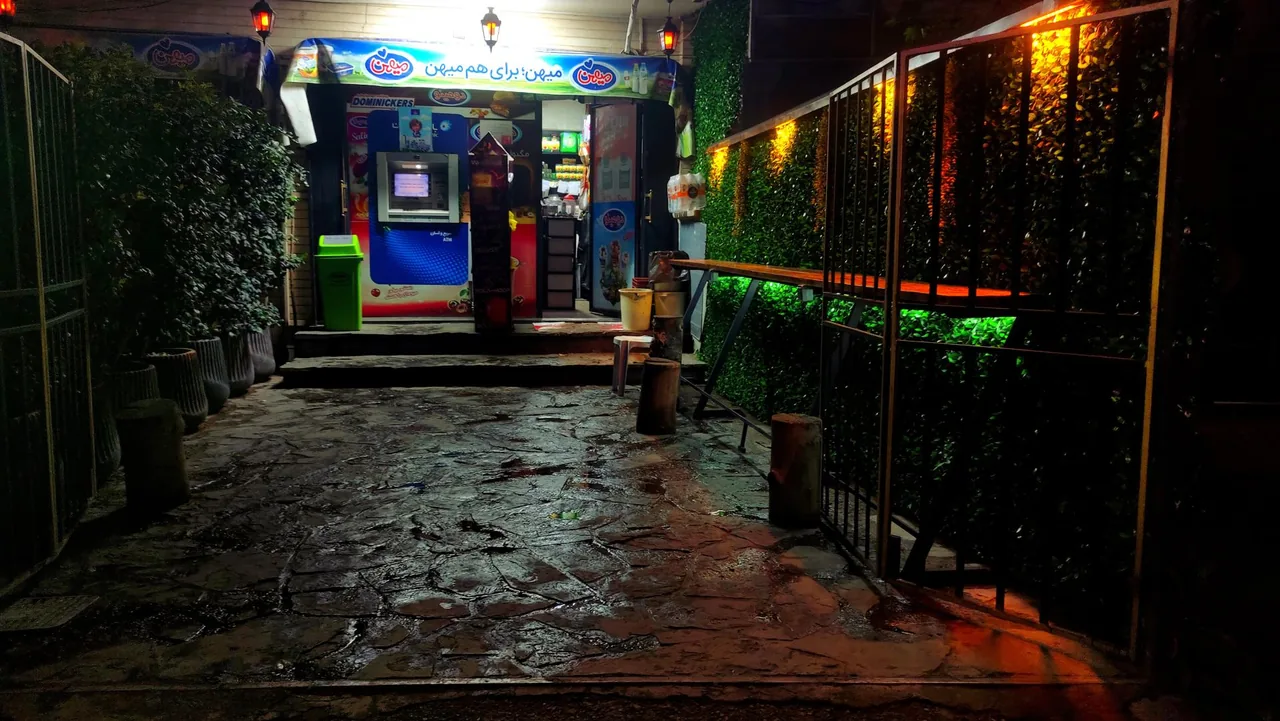 سوپر مارکت پل حصار - تصویر 3