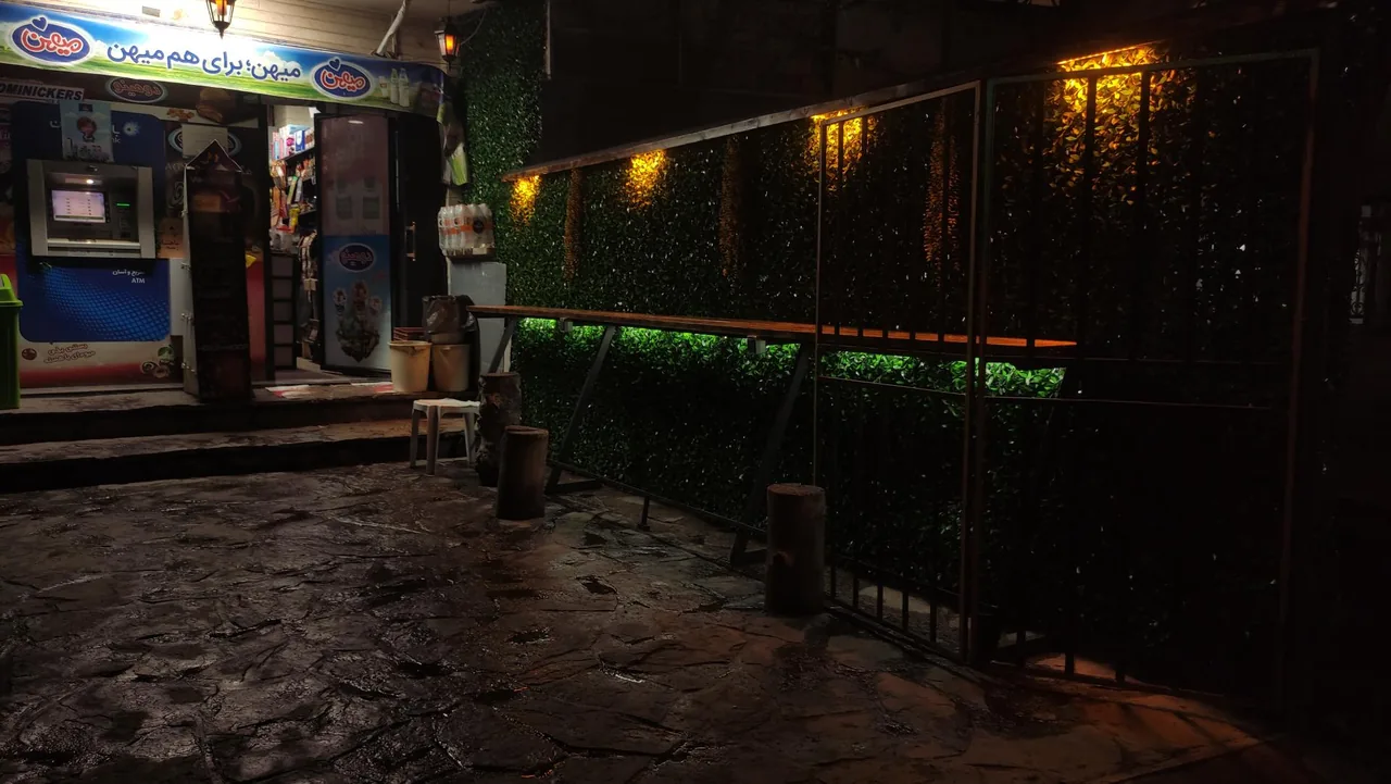 سوپر مارکت پل حصار - تصویر 4