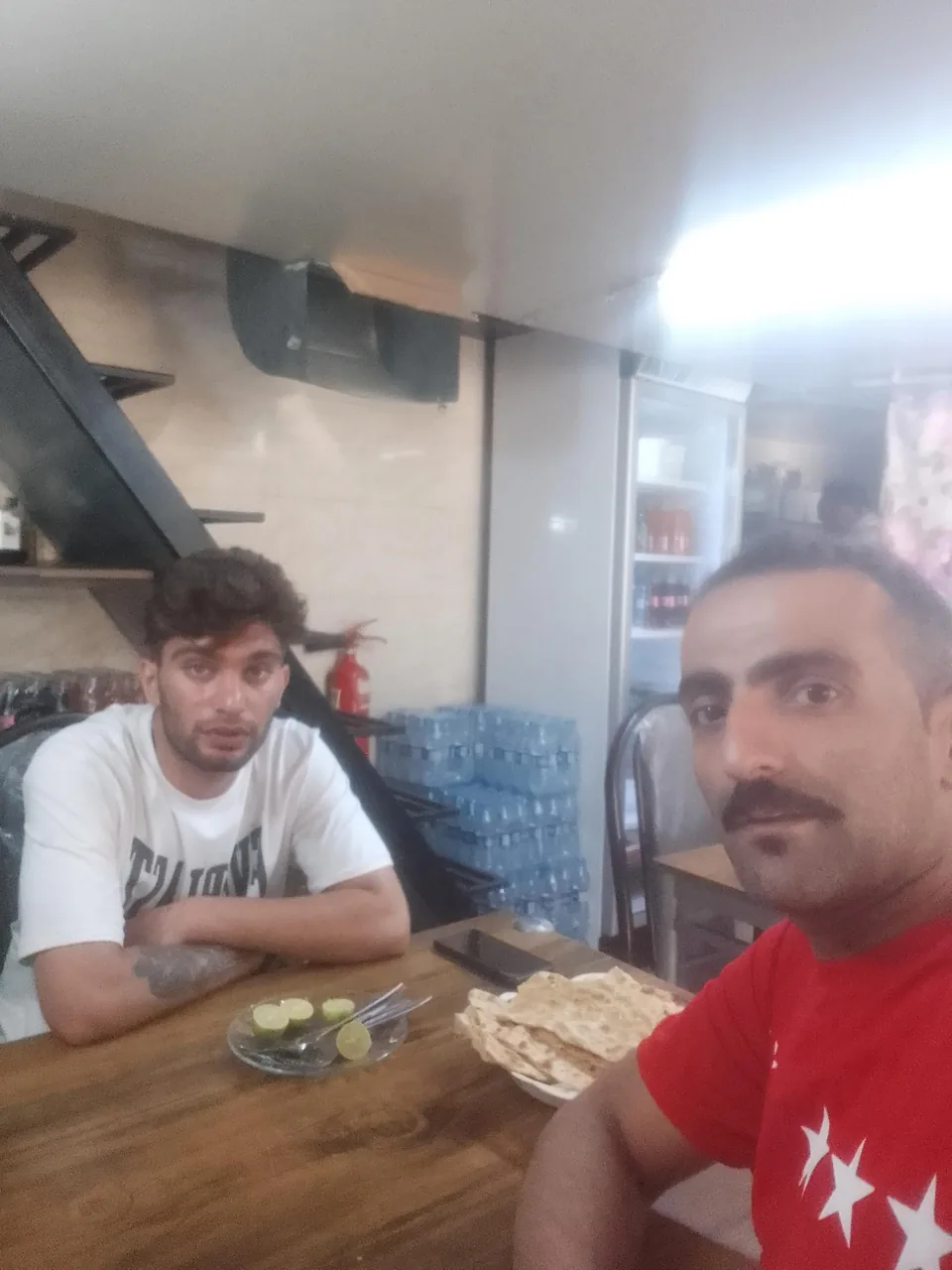 طباخی نمونه - تصویر 3