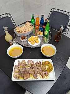 دکتر طباخ