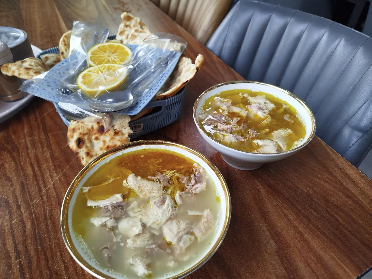 طباخی نمونه