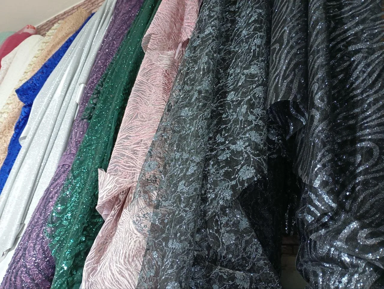 پارچه کیلویی و متری عباس پور - تصویر 2