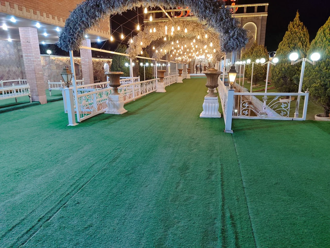 تالار قصر شرق - تصویر 4