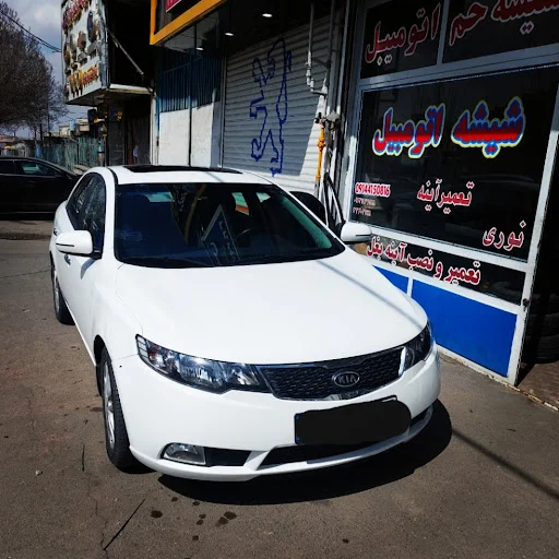 شیشه اتومبیل دولوکس