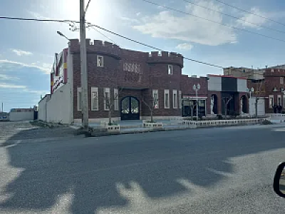 تالار گلریزان