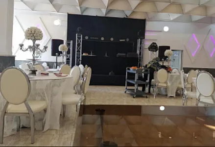 باغ تالار امید