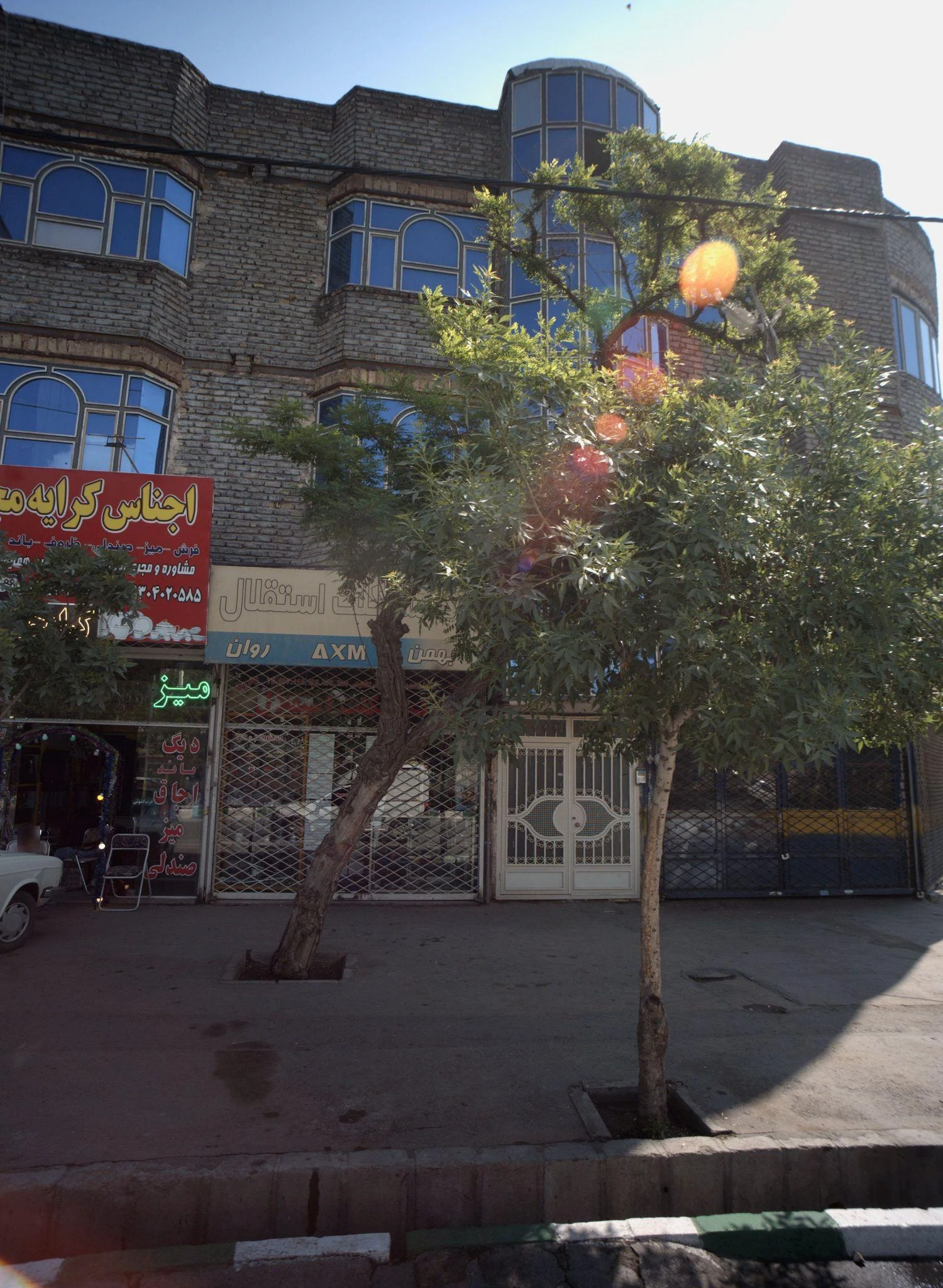 یدک سیکلت استقلال - لوازم یدکی خودرو در مشهد