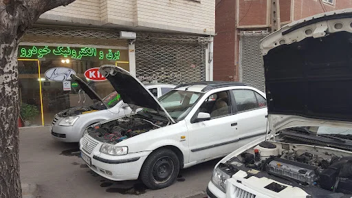 برق و الکترونیک خودرو تسلا