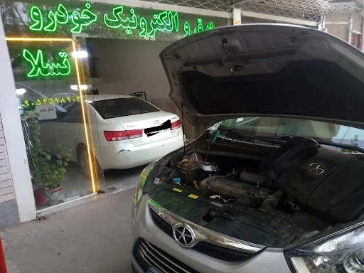 برق و الکترونیک خودرو تسلا