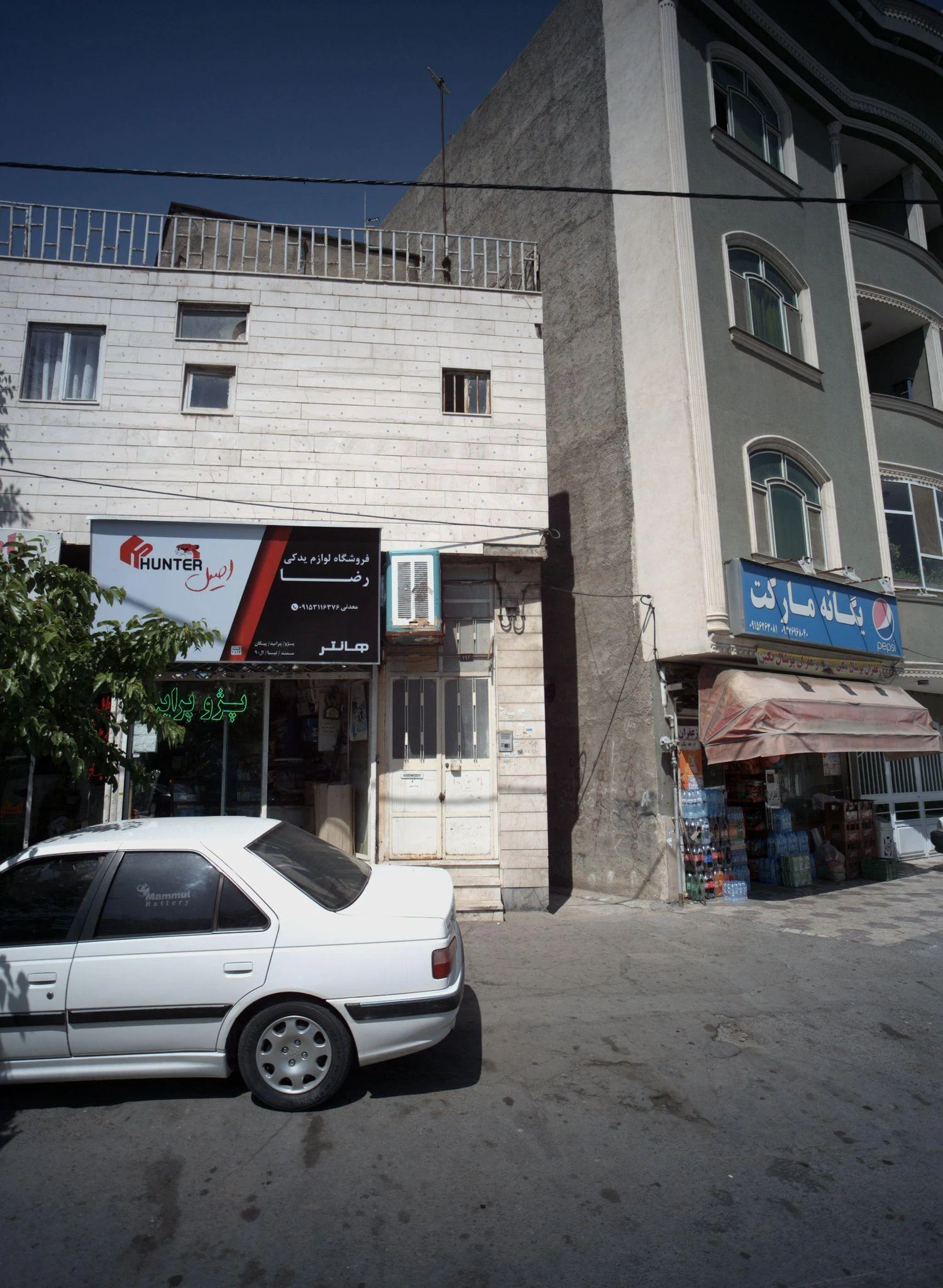 فروشگاه لوازم یدکی رضا - لوازم یدکی خودرو در مشهد