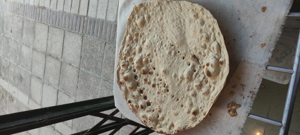 نانوایی تنوری سنتی - تصویر 2
