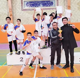 پیش دبستانی و دبستان پسرانه آرش کمانگیر