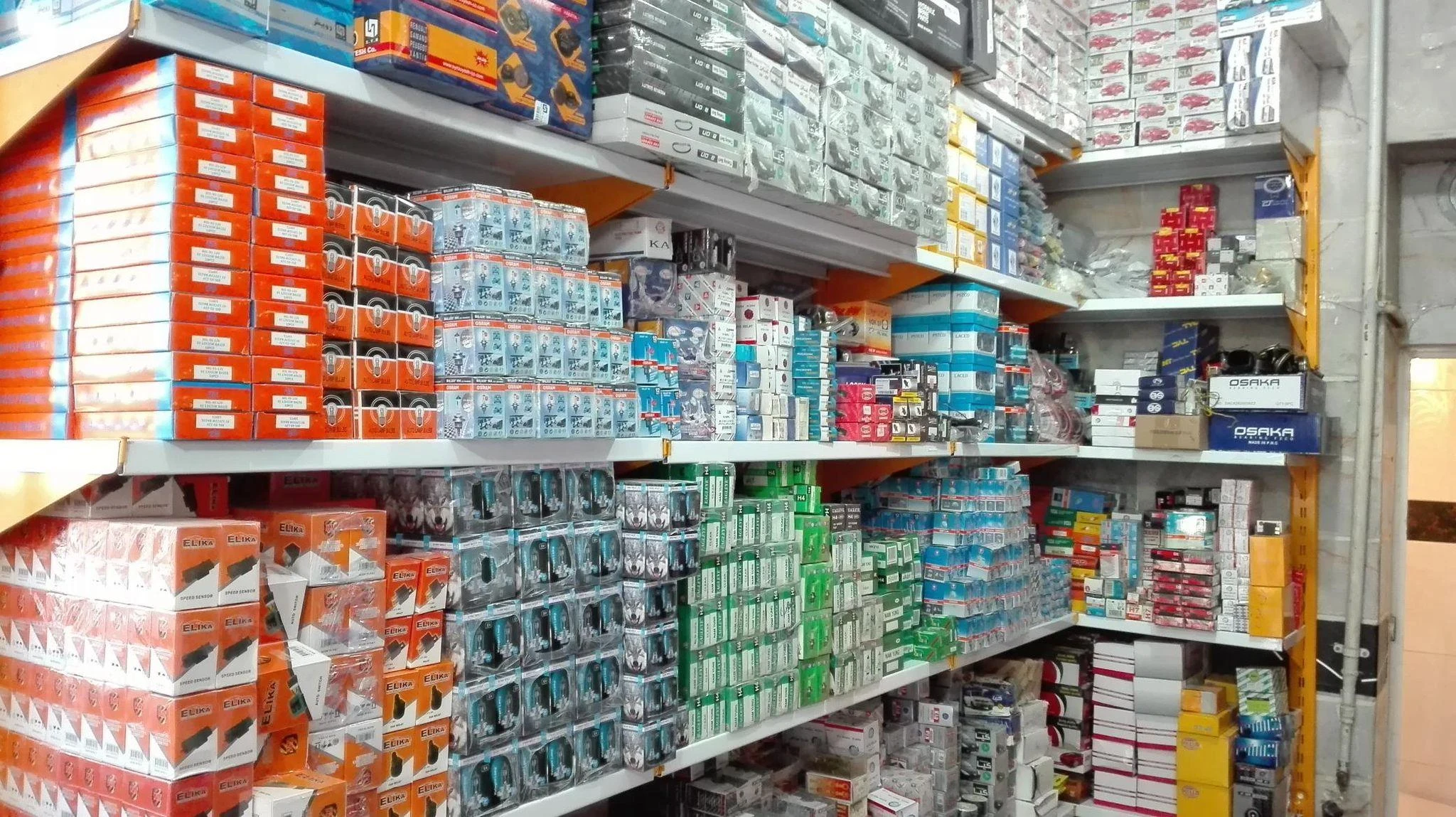 فروشگاه حسن زاده(وحید) پخش قطعات خودرو - تصویر 3