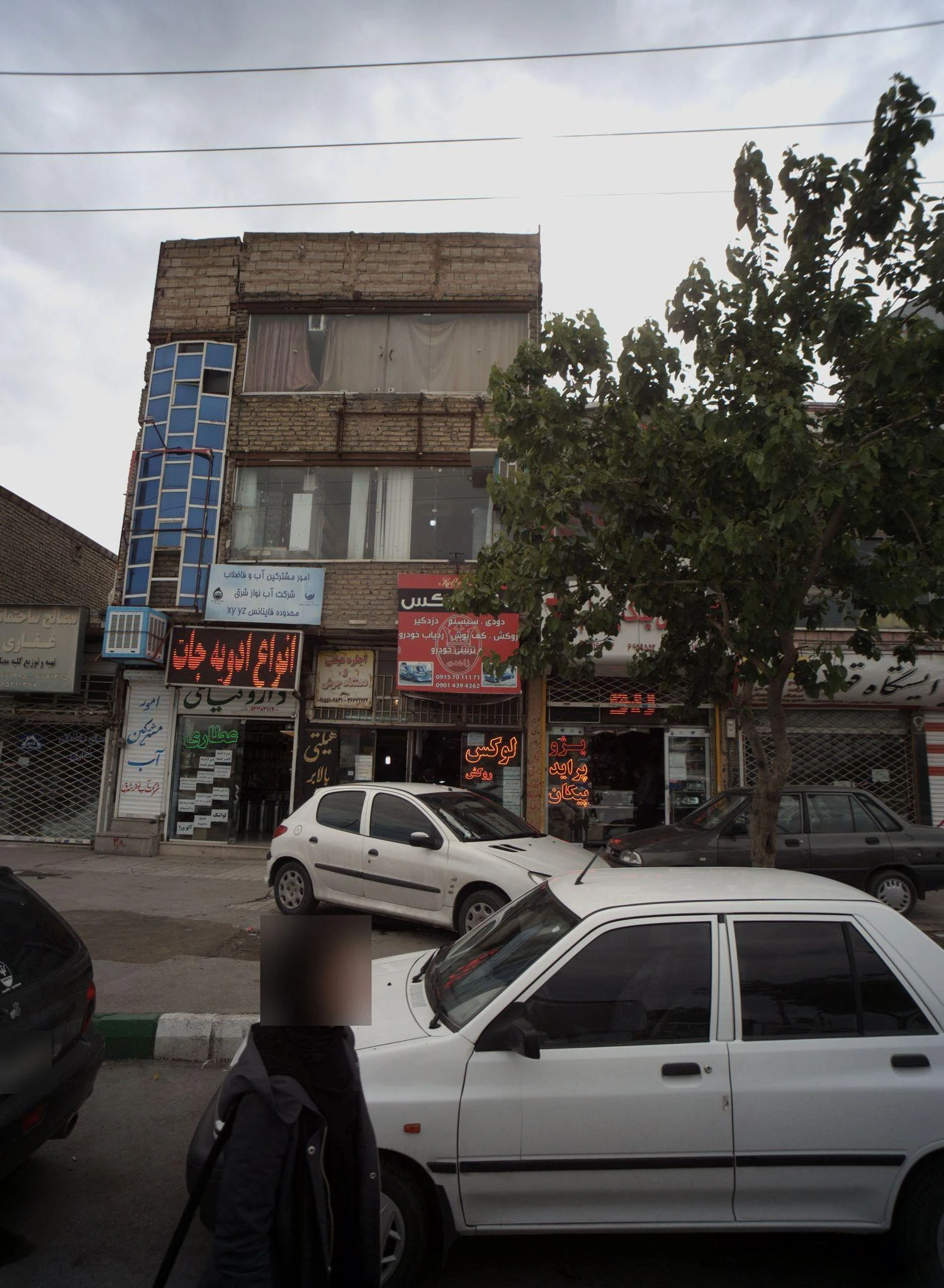 فروشگاه لوازم یدکی خودرو لوکس یدک پرهام - لوازم یدکی خودرو در مشهد - تصویر 3