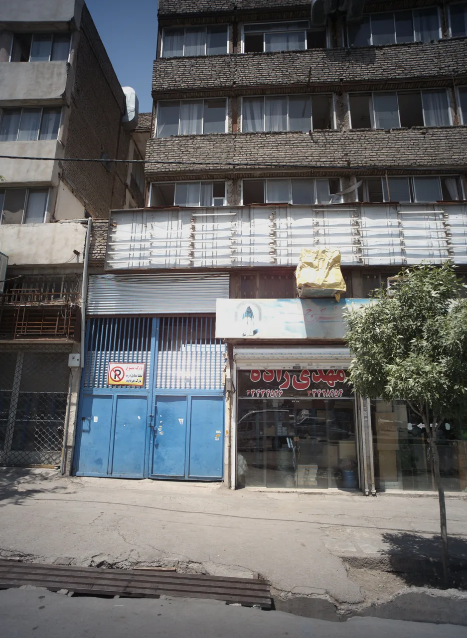 فروش قطعات یدکی خودرو مهدی زاده