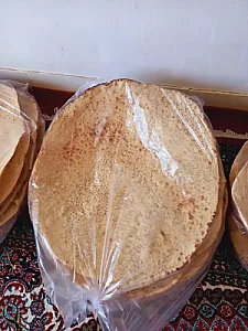 نان خانگی گلی