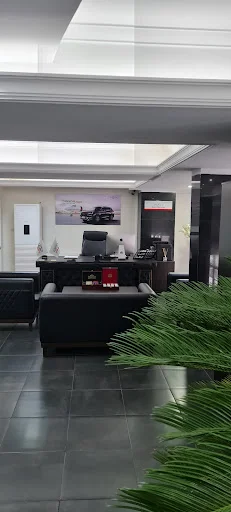 مدیران خودرو - ۵۵۰ آسا - نمایشگاه اتومبیل در تبریز