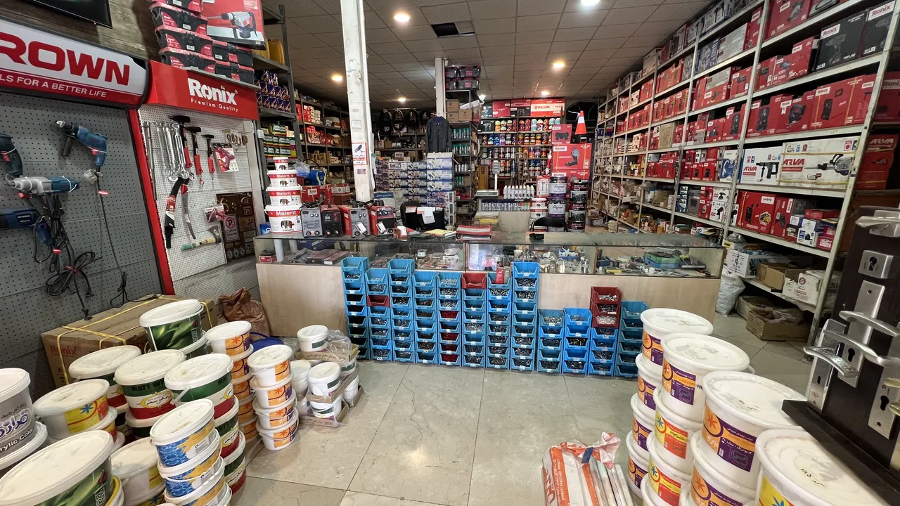 فروشگاه ابزارالات ساختمانی دادگر