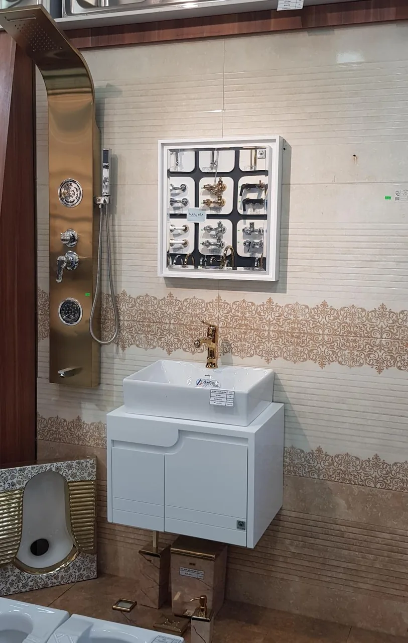 فروشگاه کاشی وسرامیک منصوری - تصویر 3