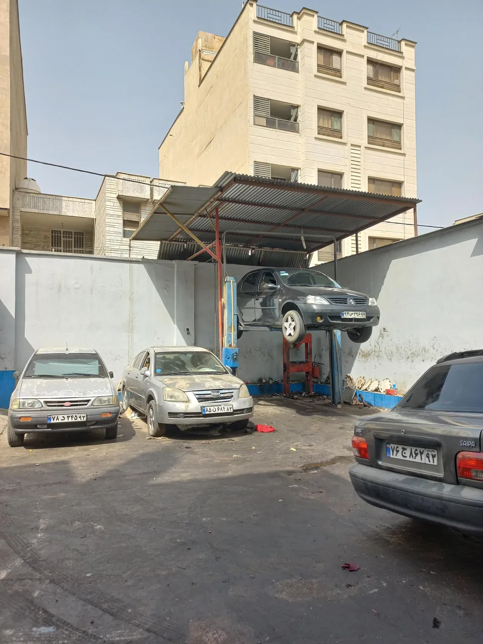 تعمیرگاه تخصصی خودرو پهلوان فریبز فهندژ سعدی - تصویر 2