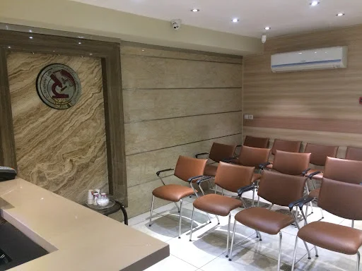 آزمایشگاه دکتر شبستری