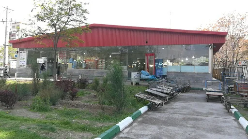 میدان میوه و تره بار شهید صمدی