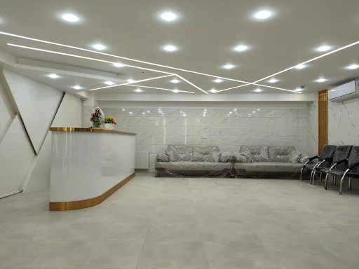 دکتر رازاگی