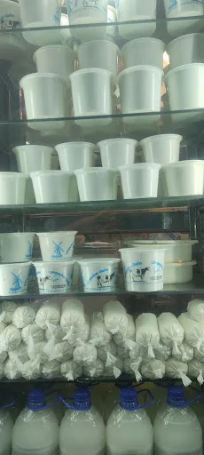 لبنیاتی سنتی حمامی لیقوان