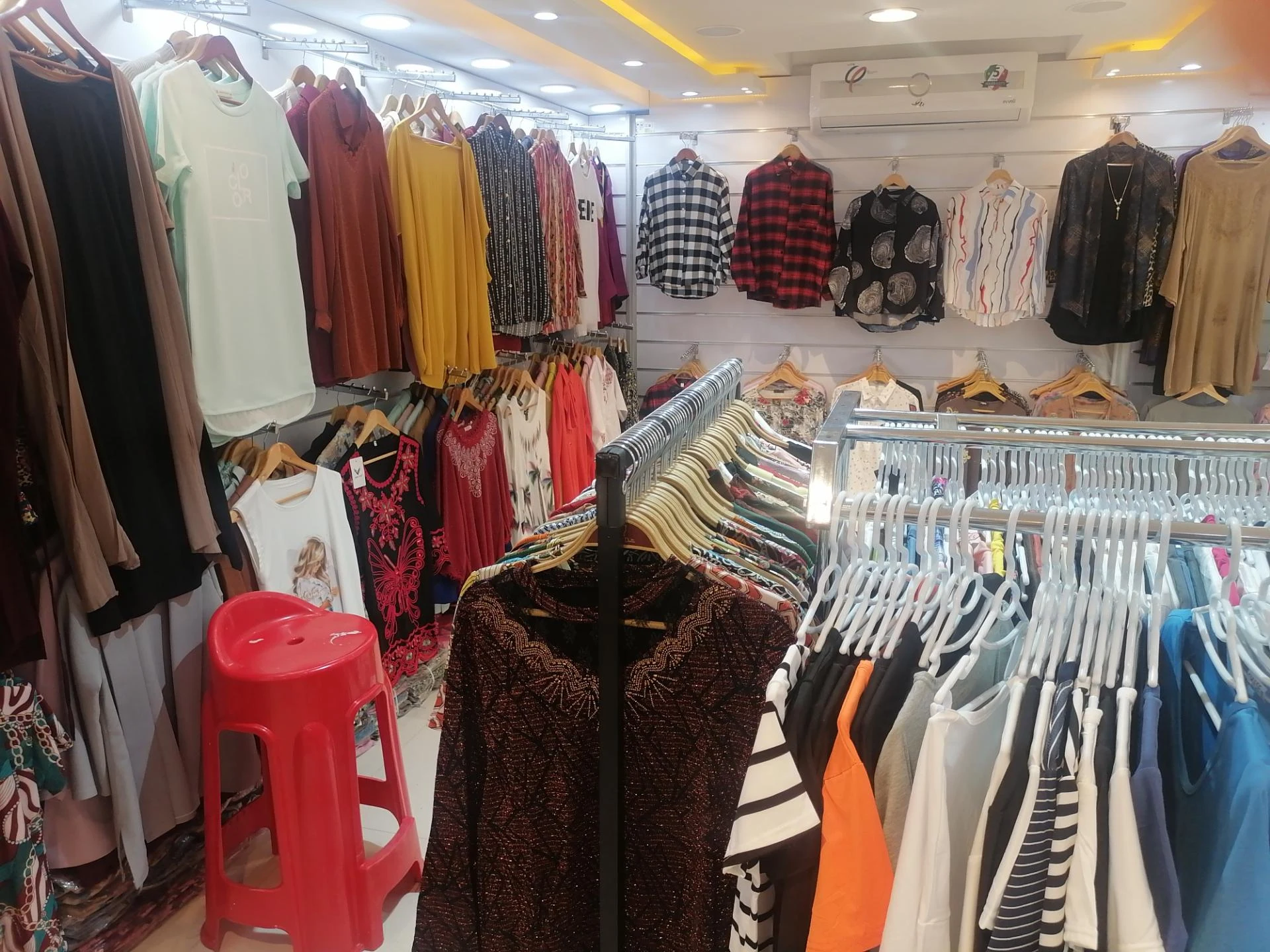فروشگاه لباس زیر افخمی - تصویر 2