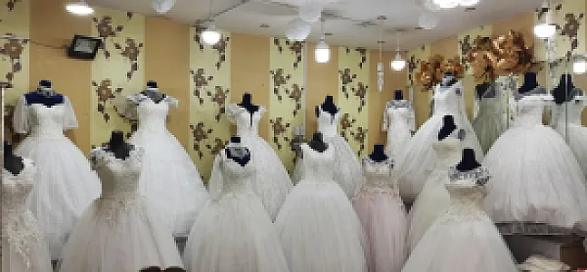 مزون لباس عروس روژان