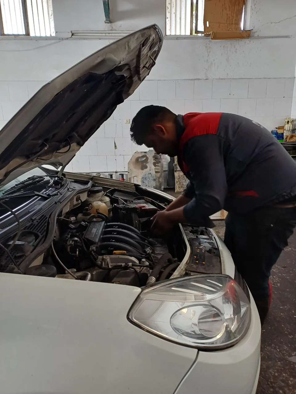 تعمیرگاه کرمی