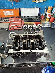 گاراژ اصفهان تعمیرگاه جواد