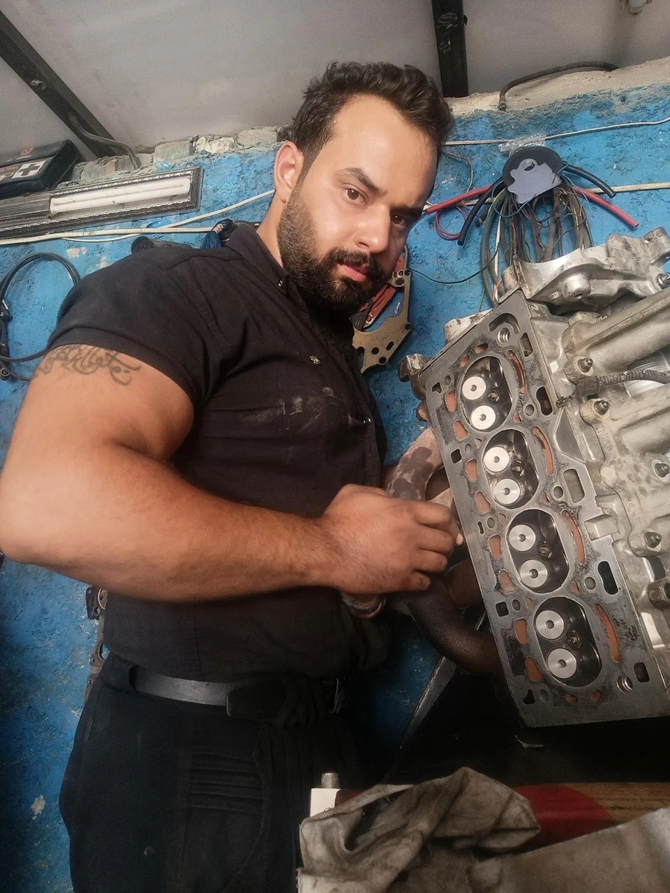 گاراژ اصفهان تعمیرگاه جواد - تصویر 2