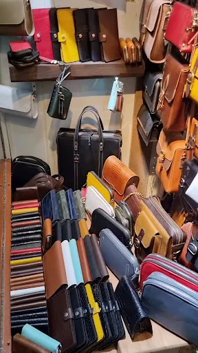 بازار کفش - کیف و کفش در تبریز