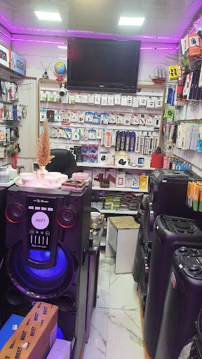 موبایل فروشی بهنام کرال صادقی