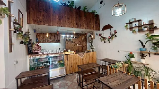 کافه صبحانه اریا