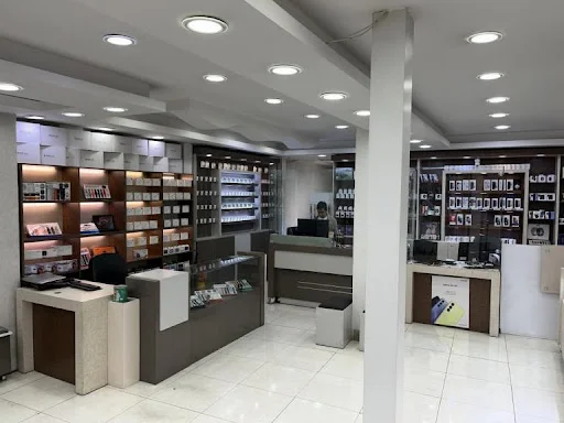 سام(فرشید طیار)