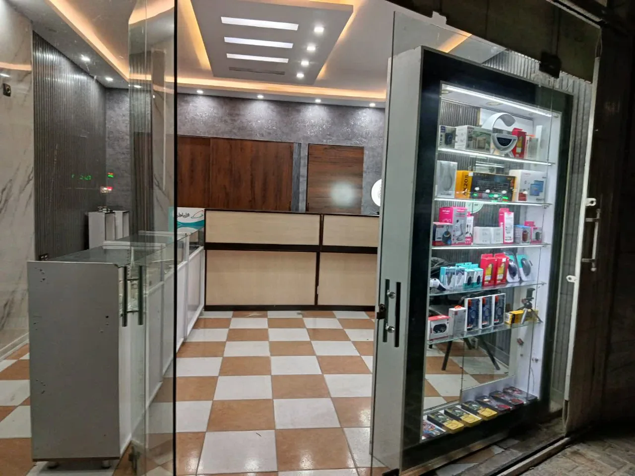 بورس سیم کارت و گوشی موبایل آلماتل - تصویر 4