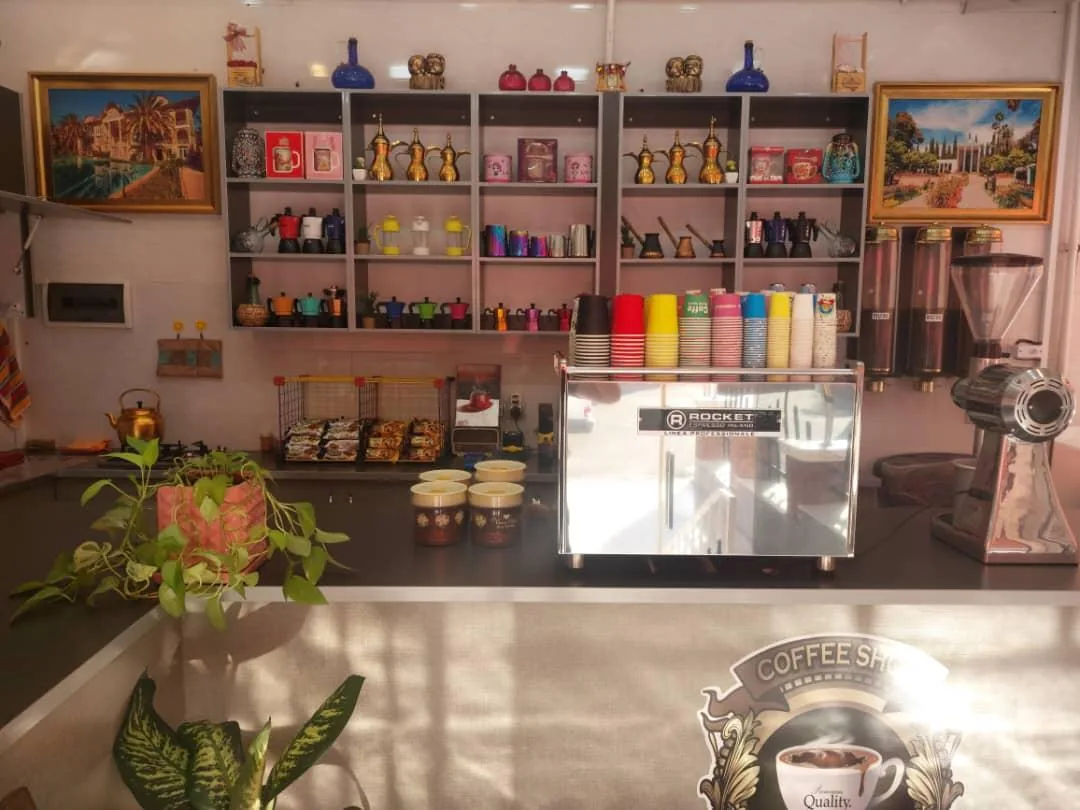 کافه سایه - تصویر 4