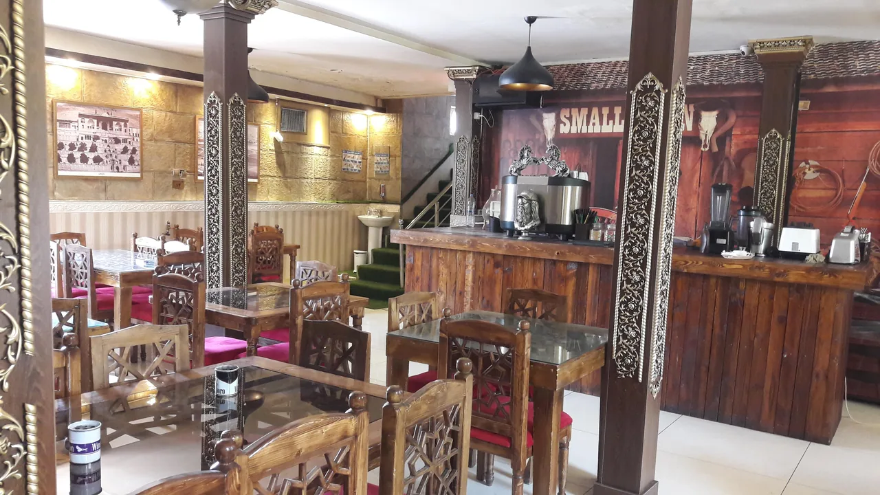 کافه رستوران لاوین - تصویر 6