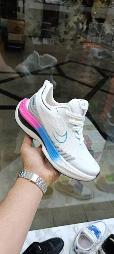 بازار بزرگ چرم تبریز - کیف و کفش در تبریز