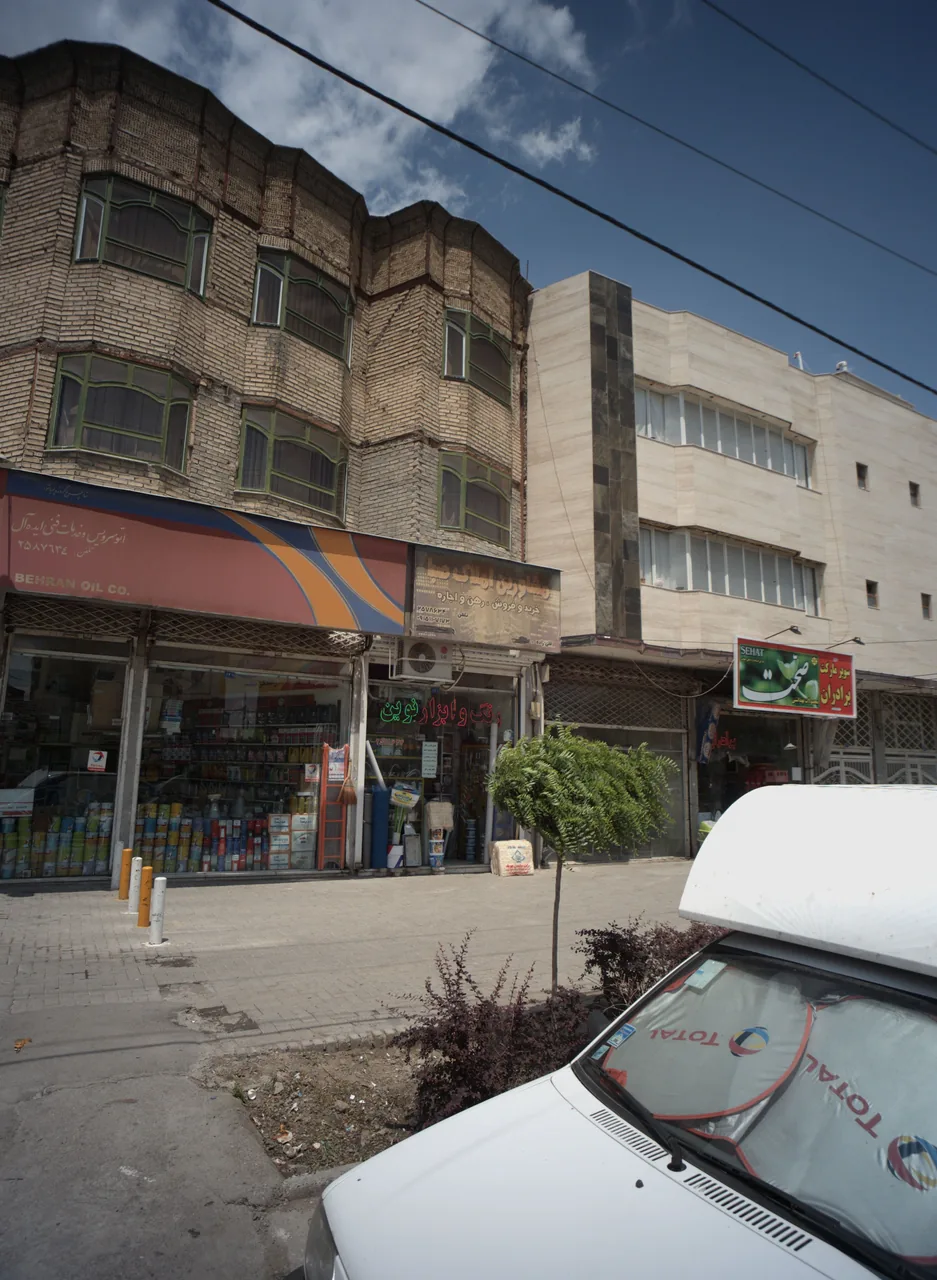 رنگ و ابزار نوین