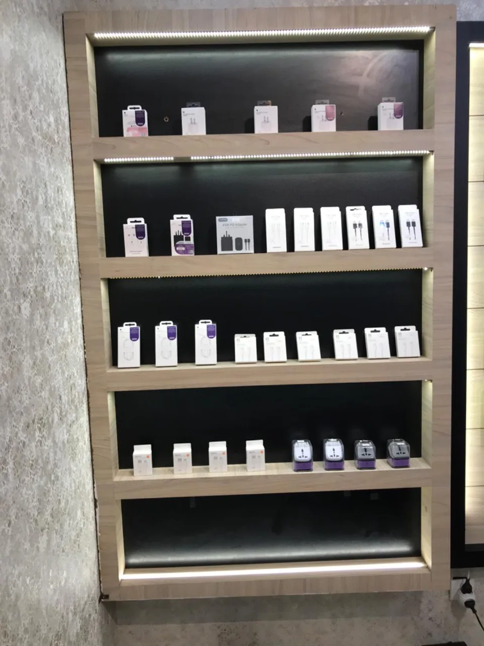 موبایل تژاو استور