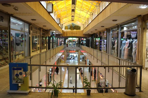 مرکز خرید کیف، کفش و لباس کیان - پوشاک مردانه در تبریز