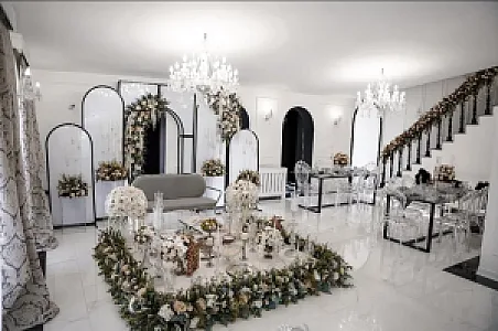 عمارت عقد لنا