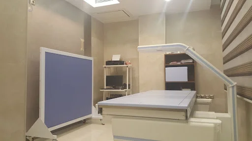 موسسه رادیولوژی و سونوگرافی دکتر ادیب فر