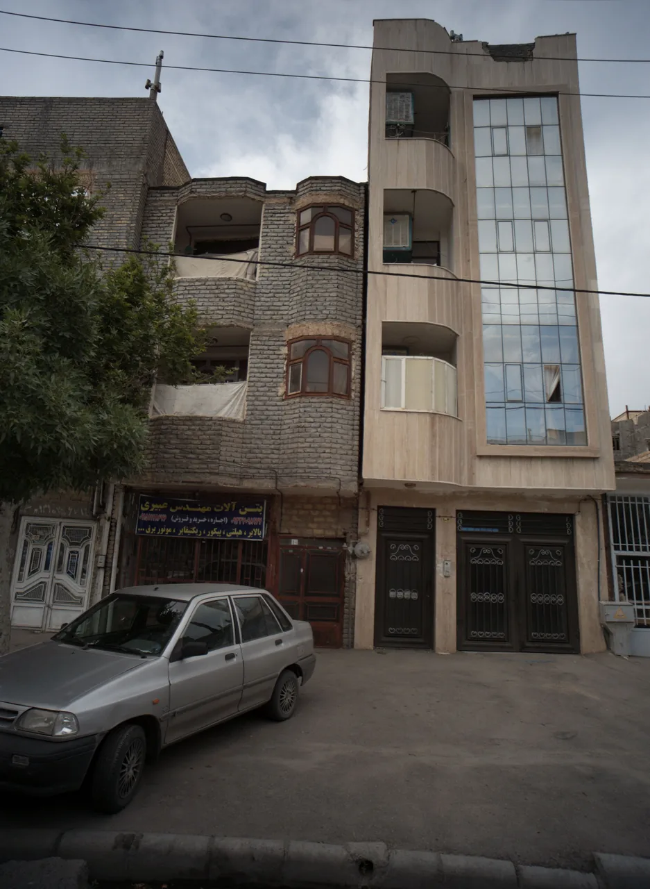فروشگاه مصالح بتنی بتن آلات مهندس عبیری