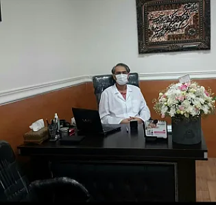 دکتر محمد نصرتیان زواره