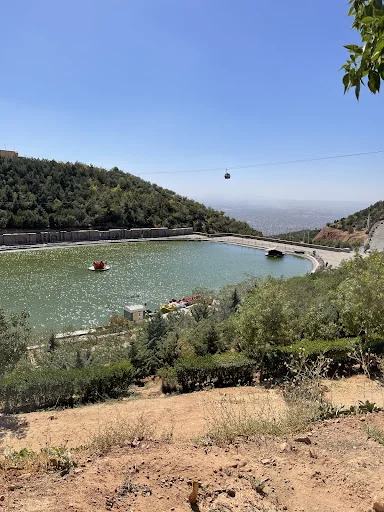 آمفی تئاتر روباز عینالی