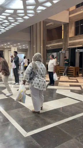 مرکز همایش‌های بین‌المللی تبریز